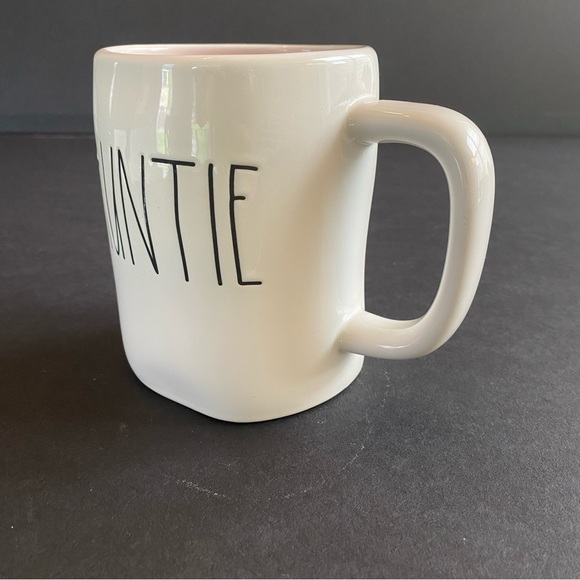 RAE DUNN Artisan Collection AUNTIE Mug White and Pink Kitchen Coffee Tea Drink - Picture 6 of 7
